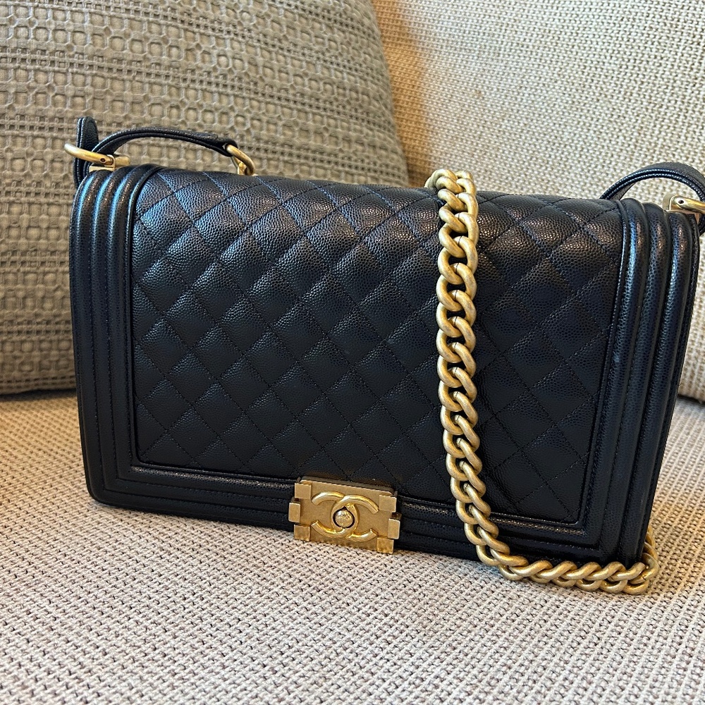 Chanel-Black Quilted Caviar Leather Large Boy Bag - Picture 1 of 7